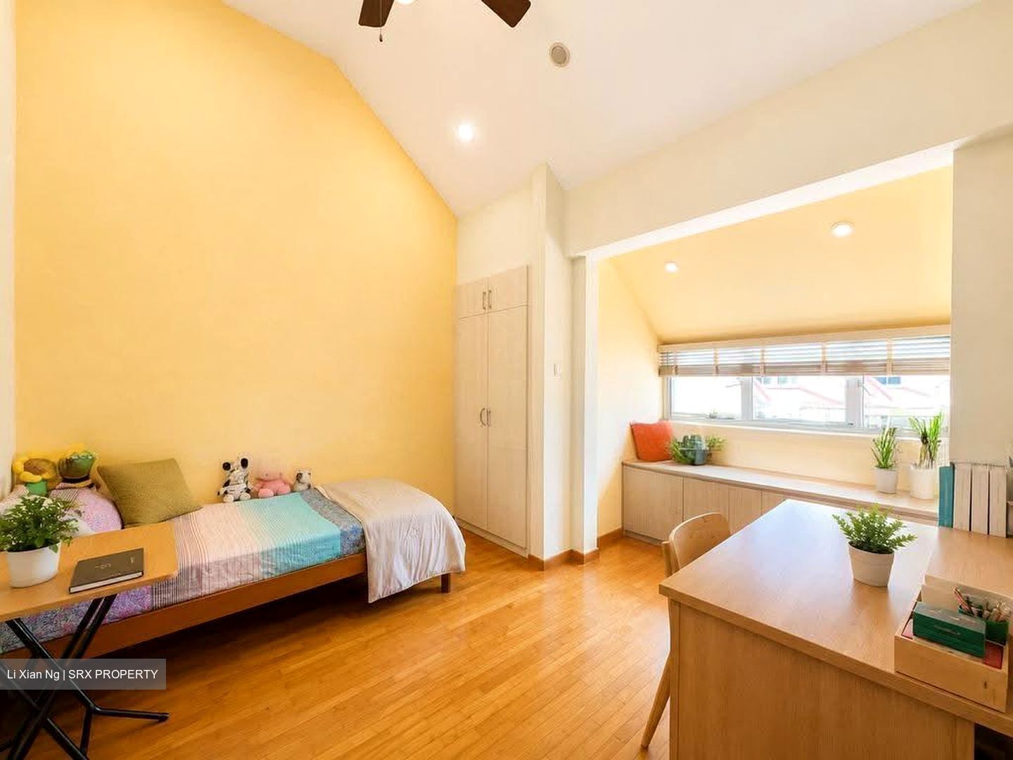 Horizon Gardens (D20), Terrace #610832671